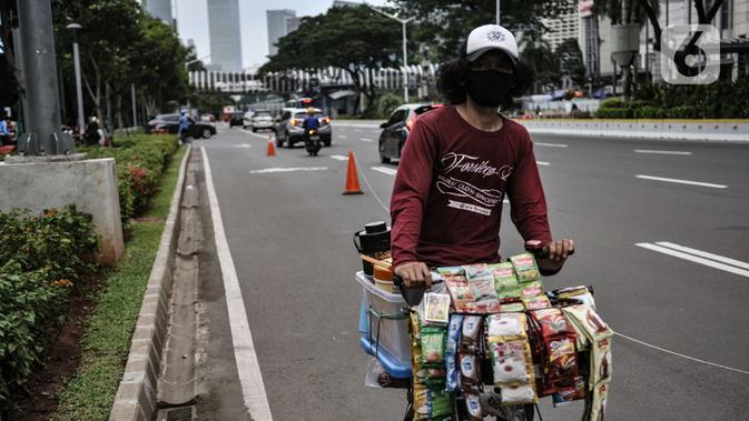 Di Bawah Bayang-Bayang Kopi Keliling Modern: Zulhari Kalah Cepat, Tak Dapat Lapak