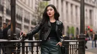 7 Gaya Febby Rastanty saat Liburan di Luar Negeri, OOTD Kece Jelajahi Berbagai Destinasi