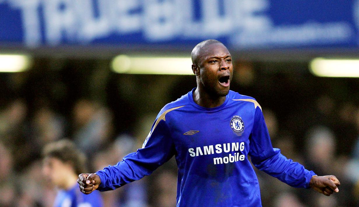 5. William Gallas (Chelsesa) - William Gallas merupakan salah satu legenda Chelsea yang bermain pada tahun 2001 hingga 2006. Selama lima tahun berseragam Chelsea, Gallas menyumbangkan dua titel Liga Inggris, satu Piala Liga, dan Community Shield. (AFP/Adrian Dennis)