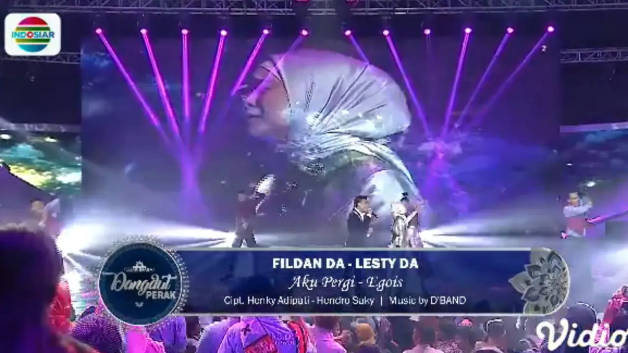 Fildan Da dan Lesty Da Menggemparkan Panggung Konser Luar Biasa Dangdut Perak. sumberfoto: Indosiar