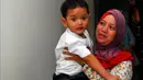 Sebelumnya, Iqbal dibawa ke RS dalam keadaan kritis setelah disiksa pacar ibunya yang merasa cemburu. (Liputan6.com/Miftahul Hayat)