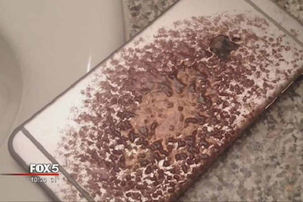 Dicas Sebentar, iPhone 6 Plus Pria Ini Hangus Terbakar