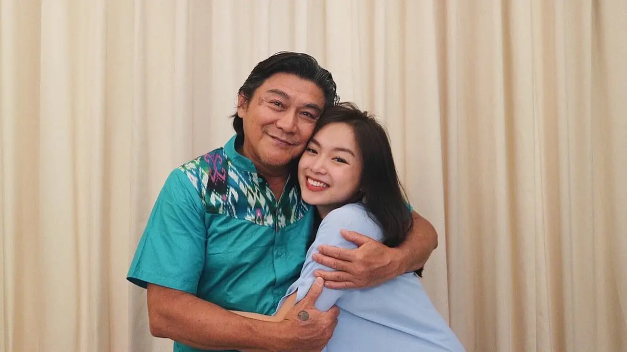 [Fimela] Willy Dozan dan Nabilah