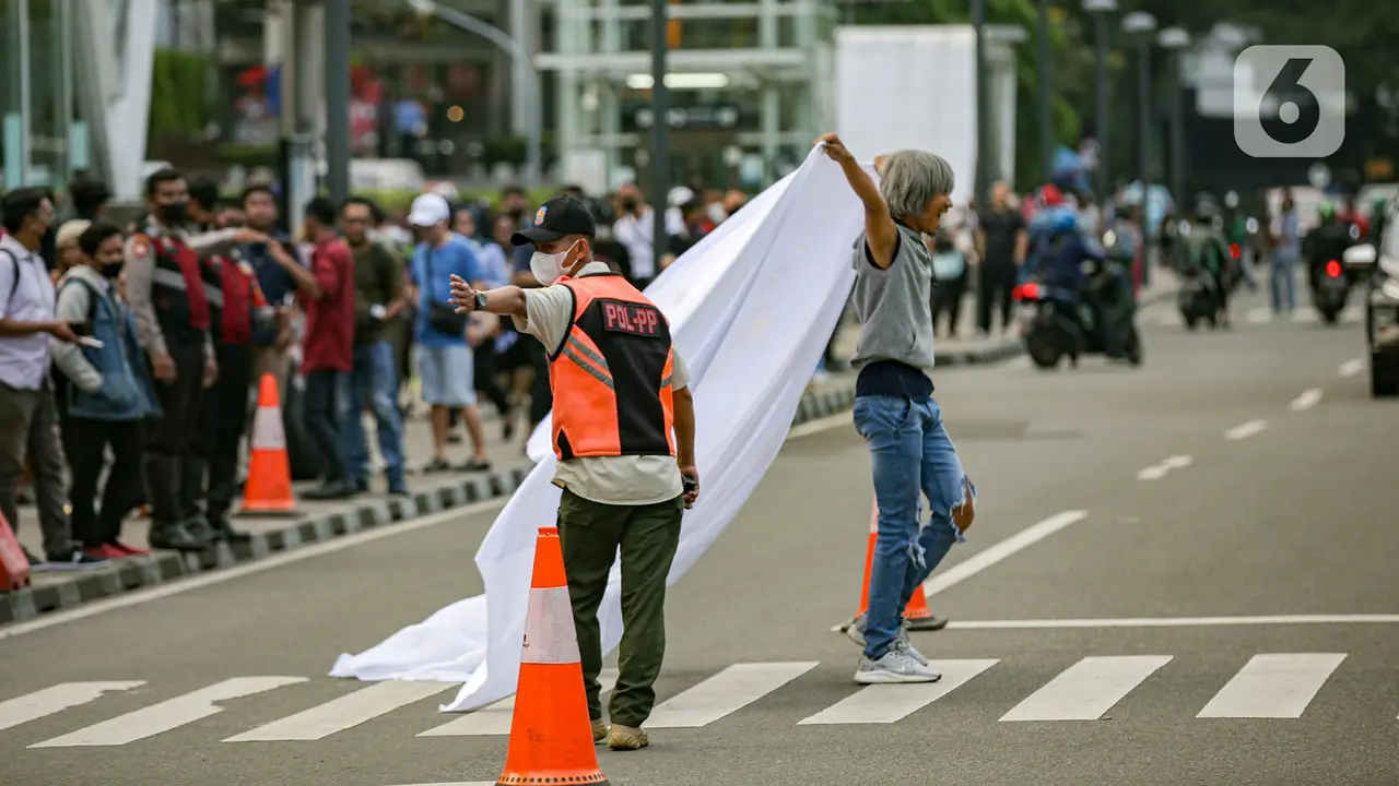 Personel Gabungan Dikerahkan di Zebra Cross Citayam Fashion Week