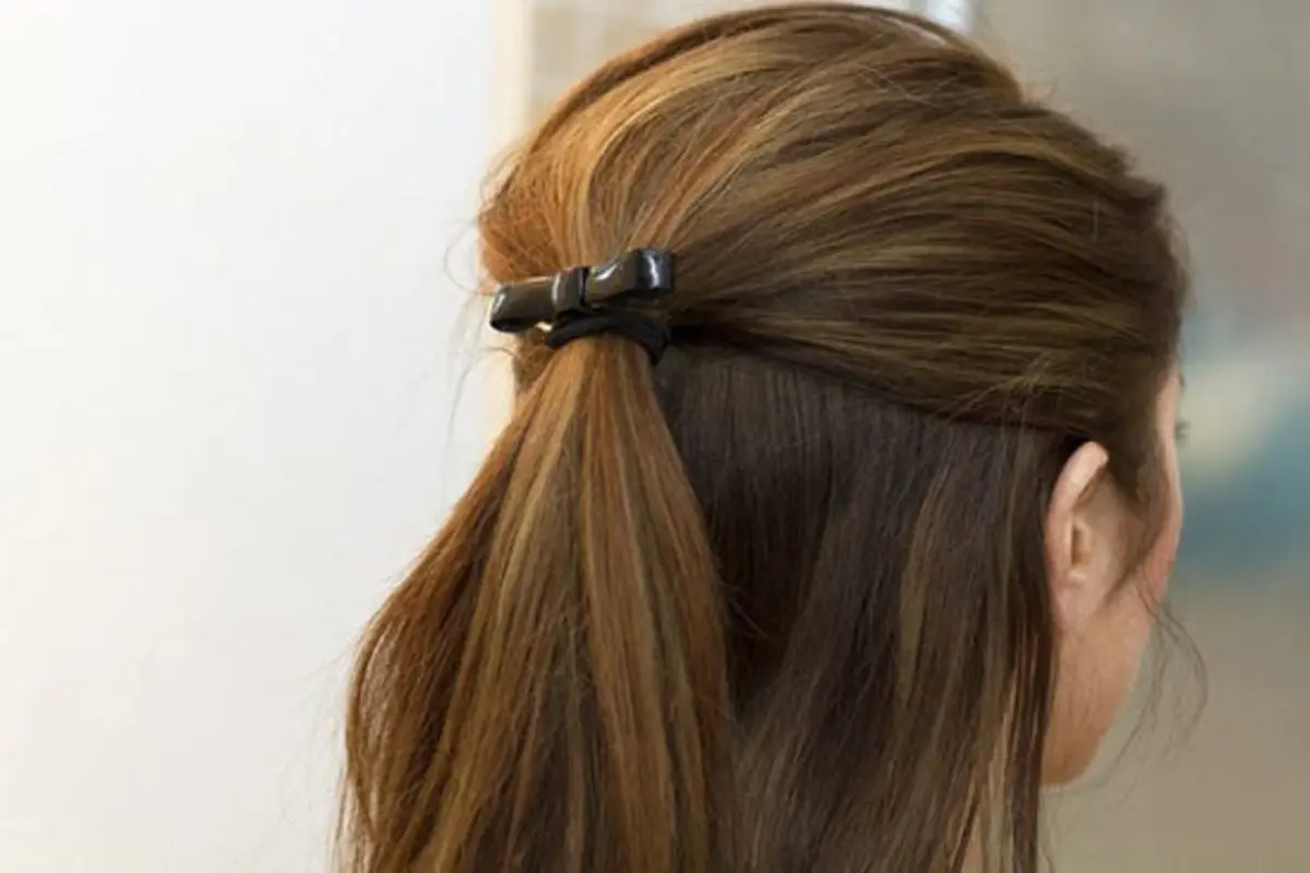Gaya Rambut Biasa Saja Menjadi Istimewa dengan Cara Ini