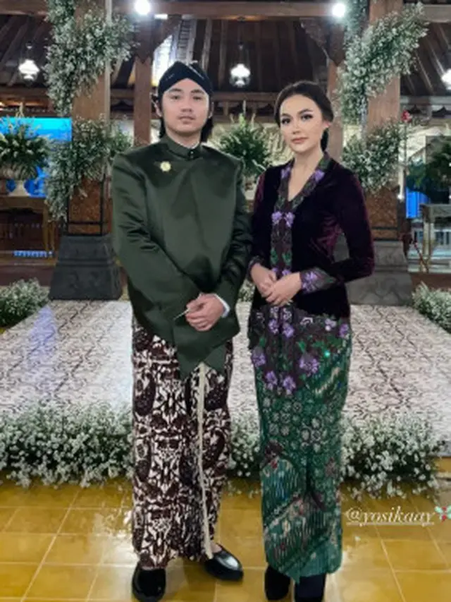 Potret Aksa Uyun dan Kekasih