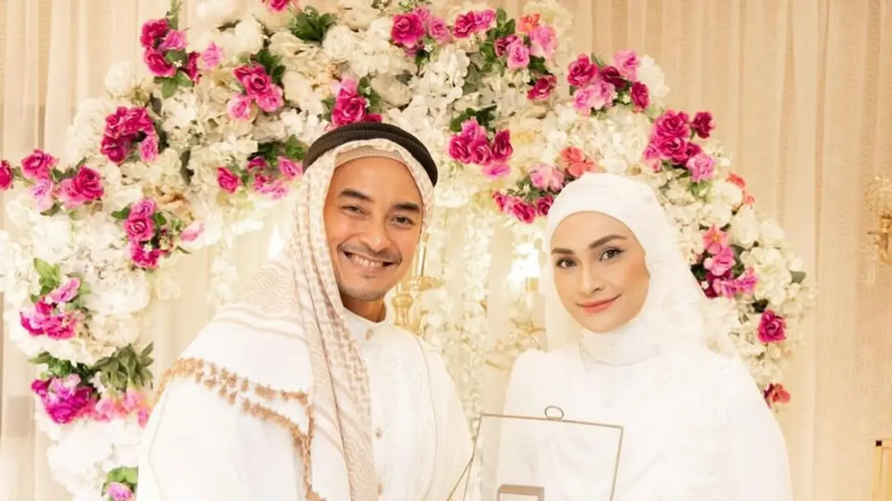 Anti Menor, Putri Zulhas Tampil Cantik dengan Daily Makeup Look Saat Menikah dengan Zumi Zola di Madinah