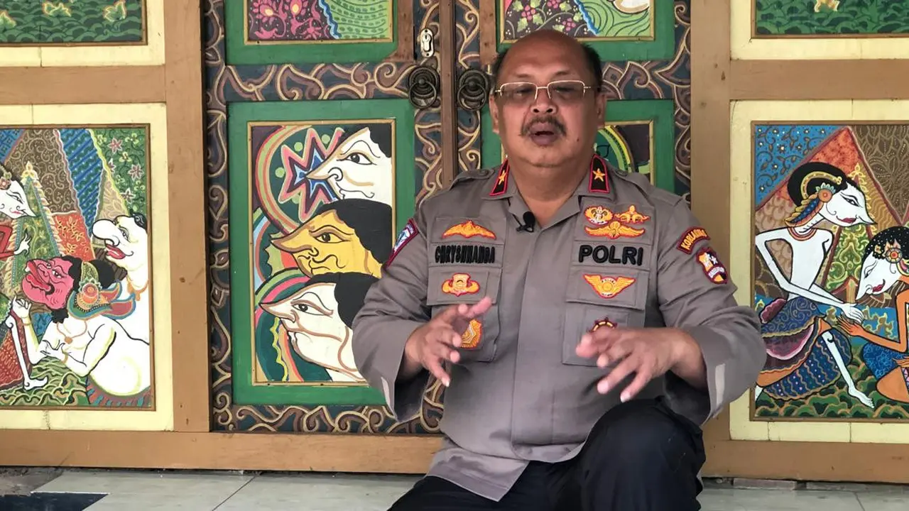 Dirkamsel Korlantas Polri Brigjen Chryshnanda Dwilaksana berharap peristiwa tersebut menjadi pelajaran bagi personel kepolisian Republik Indonesia.