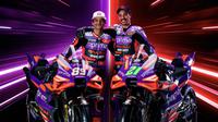 Prima Pramac Ducati memamerkan livery motor yang akan dipakai pada MotoGP 2024. (Dok. Pramac Ducati)