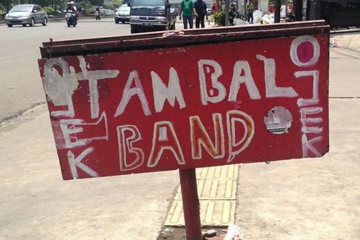 Cuma Ada di Indonesia, Iklan Jasa dengan Bahasa Alakadarnya