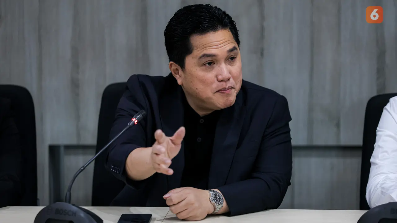 Foto: Ketua Umum PSSI, Erick Thohir Bertemu dengan Menkumham, Program Naturalisasi Timnas Indonesia Didukung Penuh