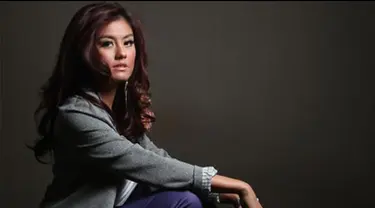 Dari sekian banyak pria yang pernah dikabarkan menjalin kisah asmara dengan Agnes Monica atau yang sekarang disapa Agnez Mo, tampaknya Agnez tak pernah terang-terangan seperti saat ini