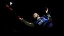<p>Pebulu tangkis tunggal putra Indonesia, Jonatan Christie saat menghadapi tunggal putra Jepang, Kanta Tsuneyama pada laga babak 32 besar Kejuaraan bulu tangkis Indonesia Open 2023 di Istora Senayan, Jakarta, Rabu (14/6/2023). Jonatan Christie menang dua game langsung 21-17, 21-10. (Bola.com/Bagaskara Lazuardi)</p>