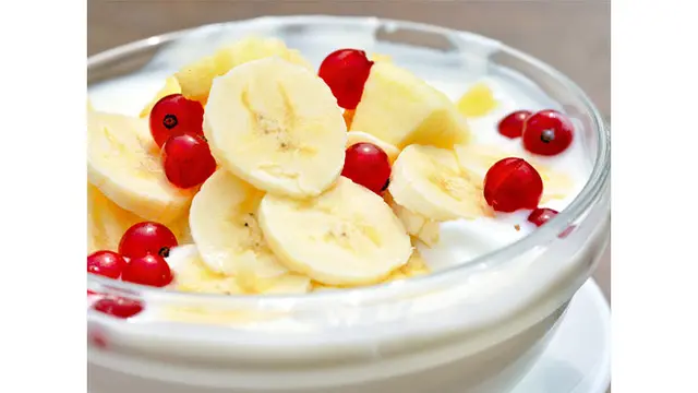 5 Masker Pisang Paling Ampuh Buat si Pemilik Kulit Kering
