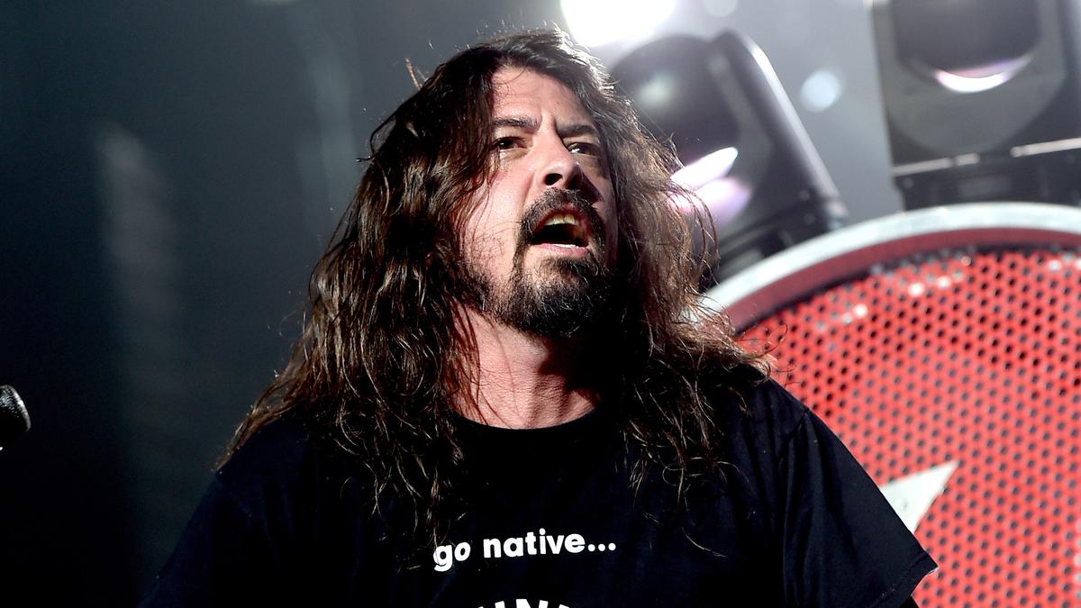 Dave Grohl Foo Fighters Rayakan Ulang Tahun ke-56 dengan Memasak untuk Korban Kebakaran Los Angeles