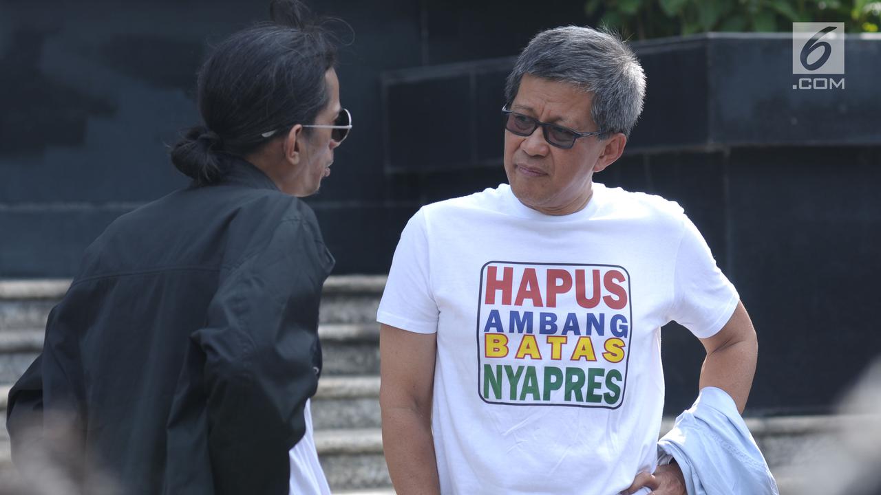 Hoaks seputar Rocky Gerung