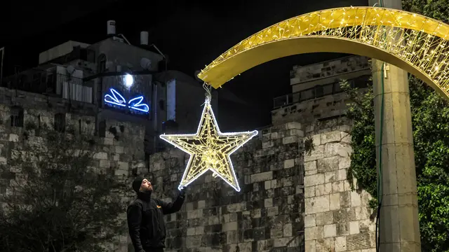 Kota Tua Yerusalem Bersiap Menyambut Bulan Ramadhan