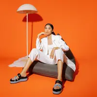 Intip koleksi terbaru MKS Shoes ‘What MKS Us’ yang terinspirasi dari sofa dan karpet. (Dok/MKS).