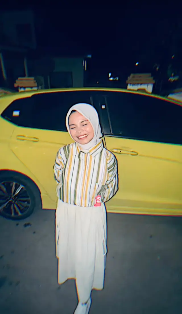 7 Potret Suryani pelajar MAN 1 Sinjai yang viral usai pukau juri di audisi Indonesia Idol 2024