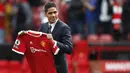 Raphael Varane telah menyelesaikan transfernya ke Manchester United dari Real Madrid, dengan jasanya dimahari €47 juta oleh Setan Merah. (Foto: AFP/Adrian Dennis)