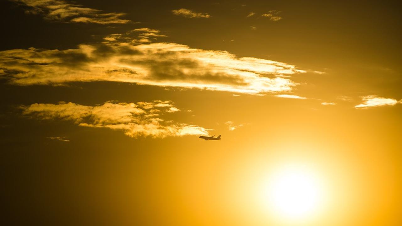 Tempat Terbaik Menikmati Senja di Kota Surabaya