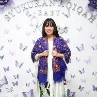 Rumah tangga Ussy Sulistyawati dan Andhika Pratama telah menginjak tahun ke-5 tepat pada 21 Januari 2017 lalu. Merayakannya dengan tukar kado, Ussy punya pengalaman paling berkesan selama lima tahun ini. (Bambang E. Ros/Bintang.com)