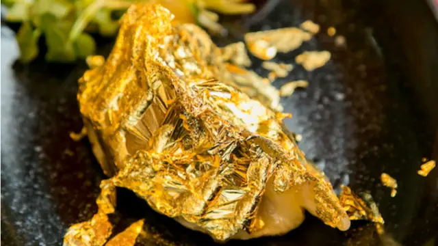 Makanan Serba Emas yang Ada di Dubai (sumber: arabianbussiness)