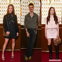 Louis Vuitton hadirkan Louis Vuitton Hotel Pop-Up untuk rayakan 130 tahun motif Monogram yang ikonik. Ada Alicia Vikander hingga Romeo Beckham. Penasaran seperti apa potretnya?