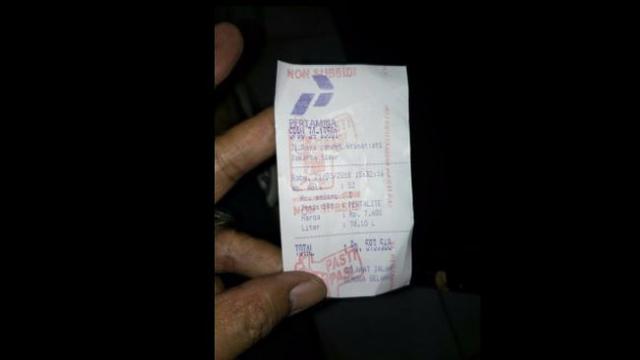 Bukti isi bensin Serena