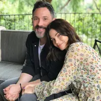 Momen kemesraan Jenna Dewan dan Steve Kazee selama berpacaran hingga akhirnya bertunangan pada Selasa (18/02/2020). (Sumber: Instagram @stevekazee)