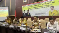 Ketua Fraksi Partai Golkar MPR RI Idris Laena menyatakan, pihaknya masih menampung masukan untuk menentukan sikap Fraksi terhadap Pokok-Pokok Haluan Negara (PPHN). (Dok. Liputan6.com/Delvira Hutabarat)