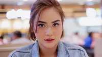 Jelang Melahirkan, Mytha Lestari Kebanjiran Endorse Baju Bayi