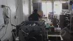 Salah satu perusahaan pemenang tender pengadaan uninterruptible power supply (UPS) untuk sejumlah sekolah di DKI Jakarta PT. Frislianmar Masyur Mandiri ternyata hanya toko fotokopi, Jakarta Timur, Minggu (1/3/2015). (Liputan6.com/Andrian M Tunay)