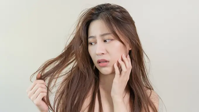 Rekomendasi Perawatan Rambut Lepek yang Mudah Dilakukan, Tampak Lebih Sehat dan Bervolume!