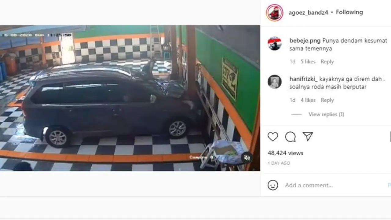 Niat Cuci Mobil Malah Penyok Parah (@agoez_bandz4)