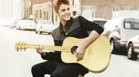 Justin Bieber Diajari J Balvin Bahasa Spanyol