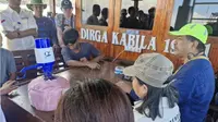 Satgas Korsup KPK saat melakukan sidak di salah satu kapal wisata di Labuan Bajo (Liputan6.com/Ola Keda)