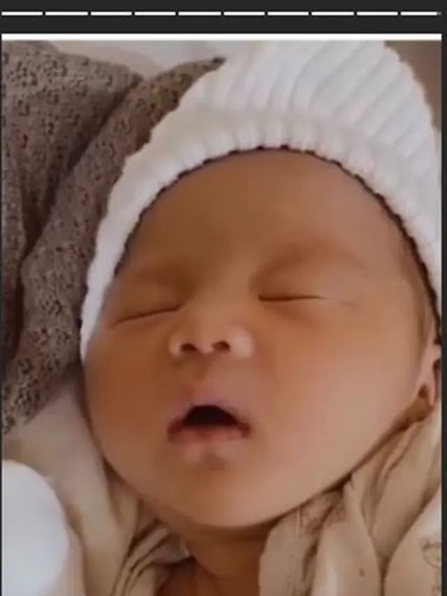 Cucu ke-6, Ini 6 Momen Ibu Citra Kirana Bersama Baby Atharrazka