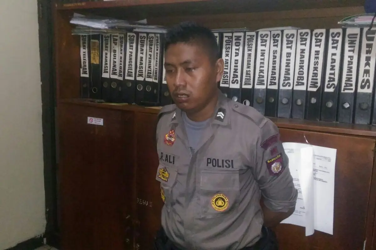 Polisi Gadungan