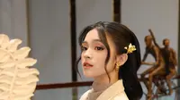4 Gaya Modern Etnik Eca Aura dengan Sentuhan Wastra di Gala Dinner Indonesia-Afrika Forum 2024