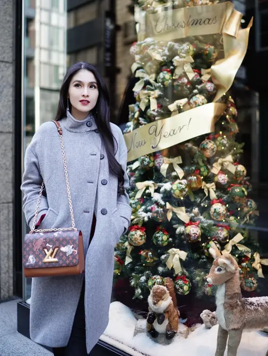 (Instagram/sandradewi88)