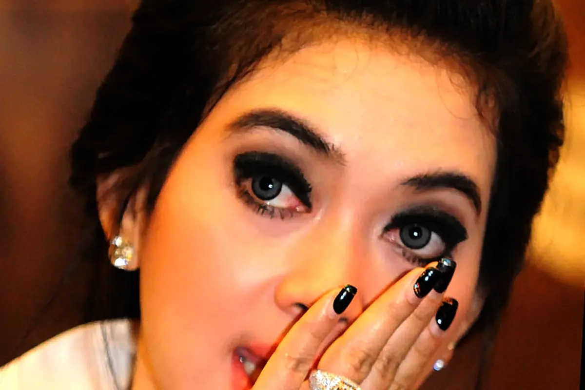 Antara Syahrini dan Feriyana Lim Hanya Hubungan Bisnis