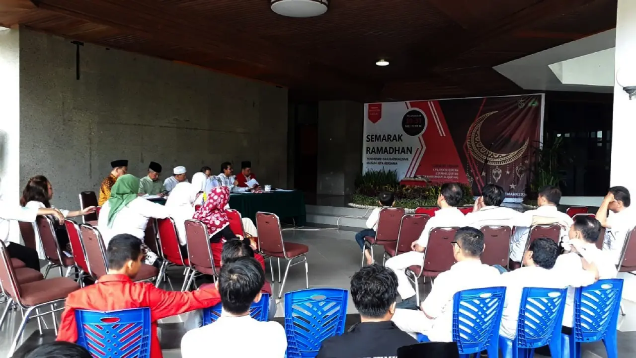 Melawan radikalisme dan terorisme
