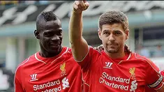 Balotelli menuliskan sebuah surat yang ditujukan kepada seniornya, yang berisi pujian dan rasa hormat kepada legenda Liverpool ini.