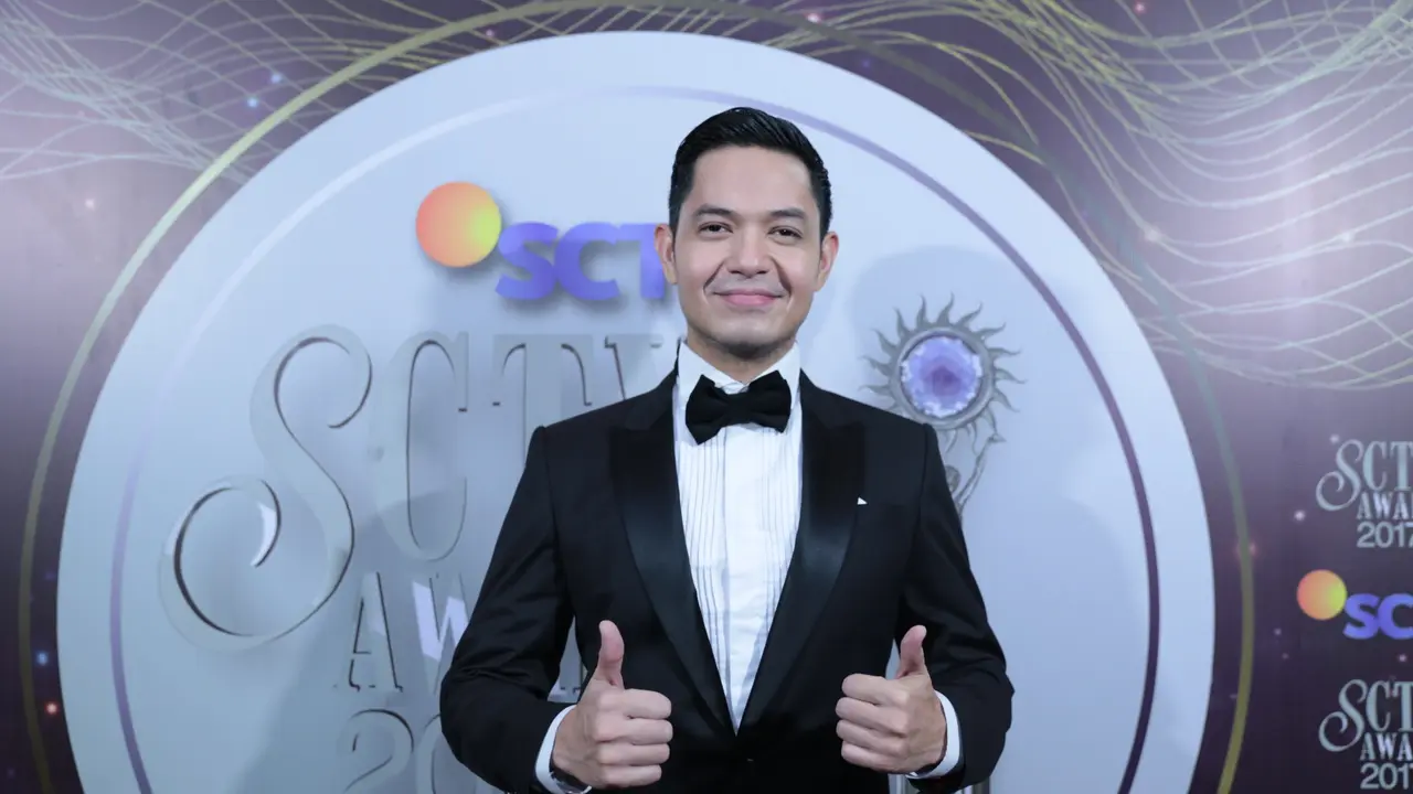 [Bintang] Dude Harlino