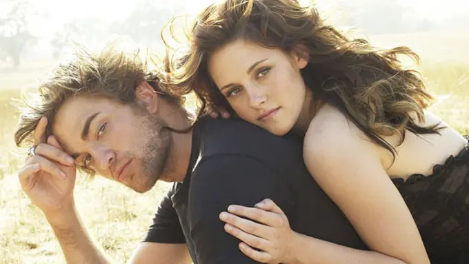 Robert Pattinson dan Kristen Stewart saat masih bersama - fanpop