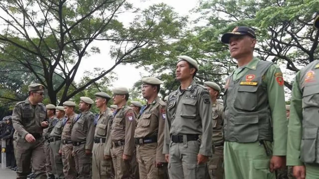 Pimpin Apel, Ridwan Kamil Minta Satpol PP Tak Gampang Marah