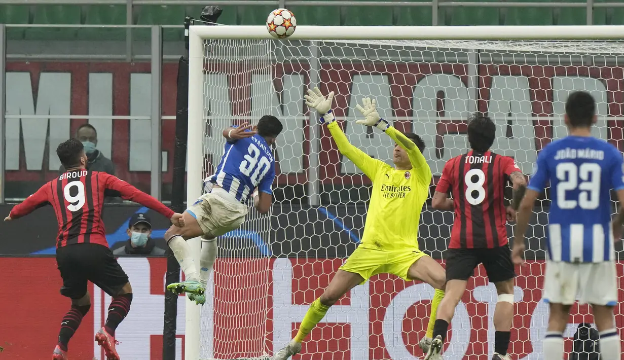 FC Porto membuat 11 tembakan dengan mengarah 5 ke gawang. Sementara, AC Milan hanya bikin 7 percobaan dengan 2 on target. (AP/Luca Bruno)