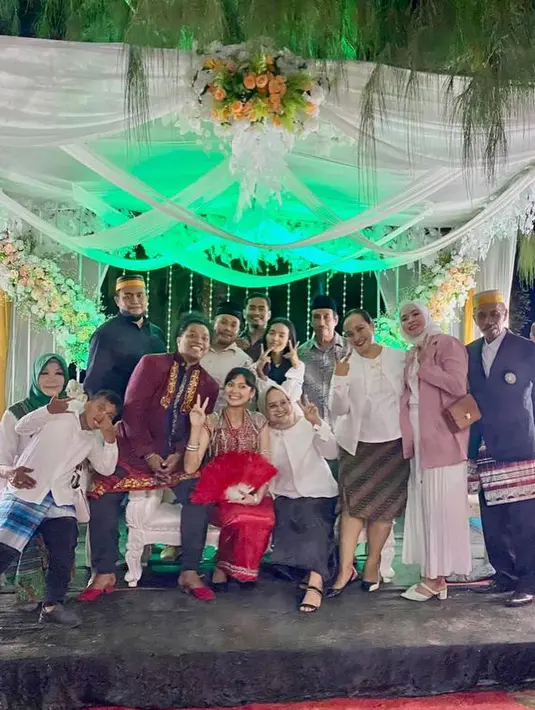 Arie Kriting dan Indah Permatasari (Instagram/sasita.sasita.750)