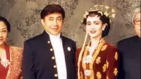Guruh Soekarnoputra dan Sabina Guseynova © KapanLagi.com